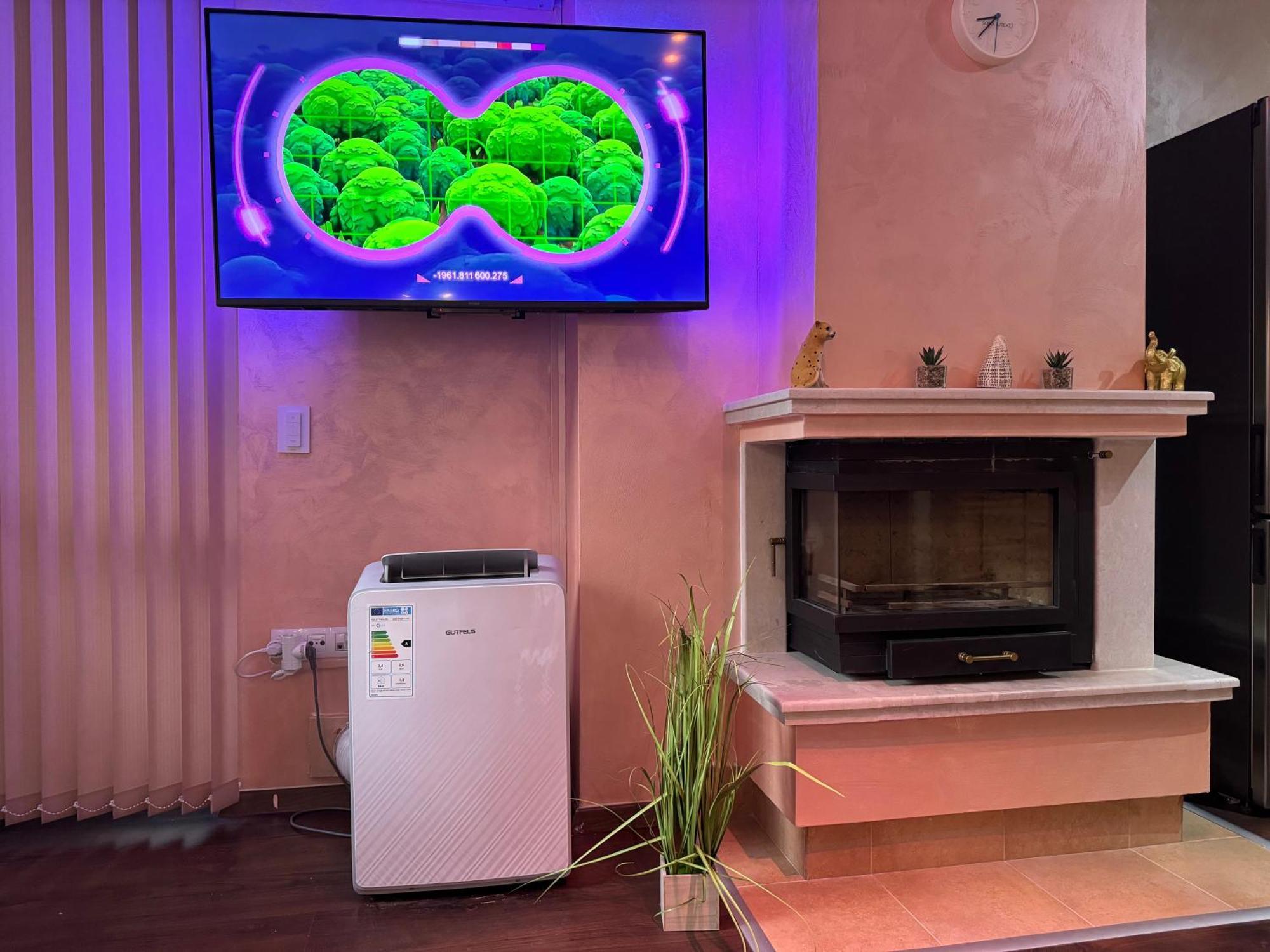 2-Bedroom, 2-Bathroom With Fireplace And Garden At Winslow Infinity Бансько Екстер'єр фото